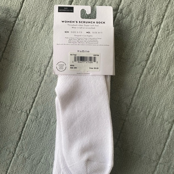 NWT ALO Scrunch Sock - Picture 2 of 5